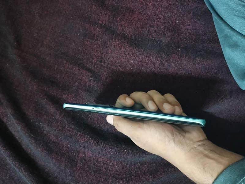 One Plus 8 Pro 6