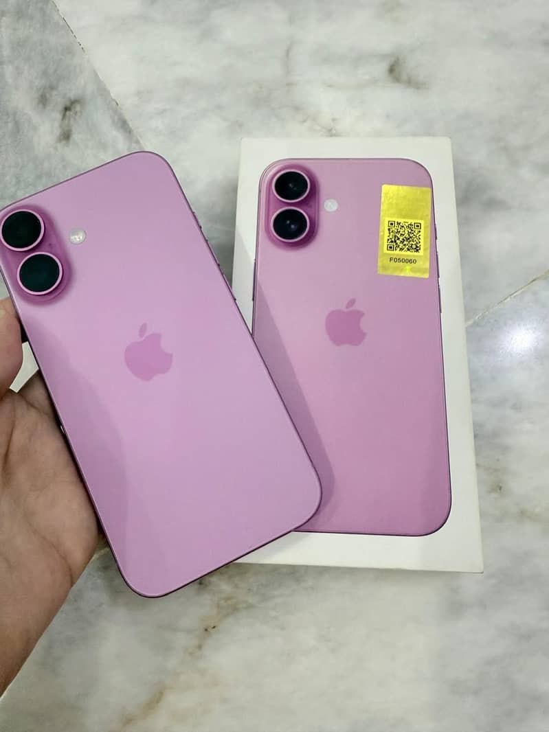 Apple iPhone 16 0