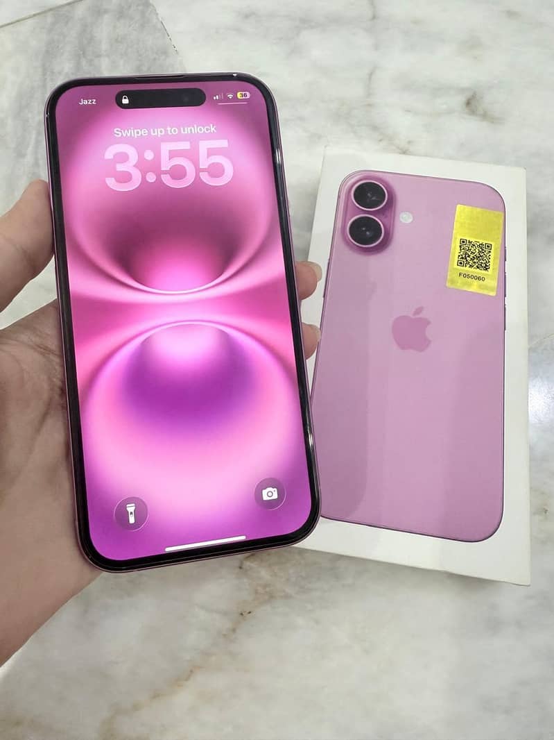 Apple iPhone 16 2