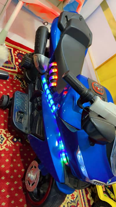 Bike from 2 to 15 year baby can easily use