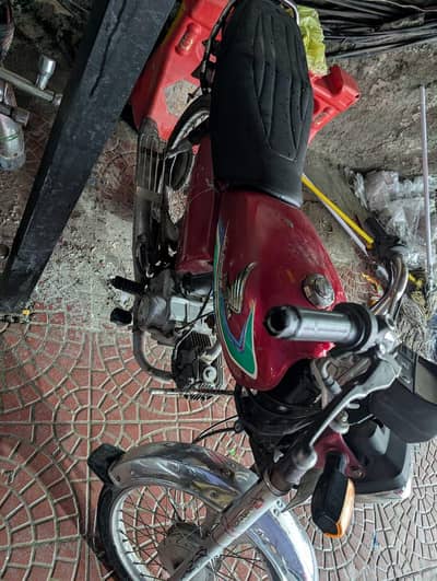 HONDA CD 70