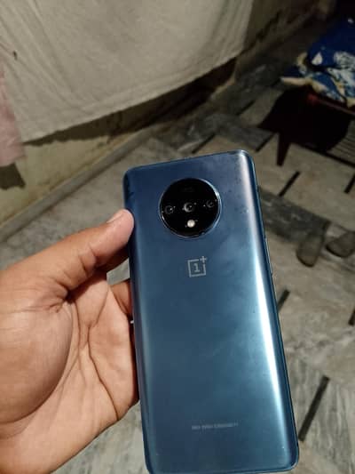 One Plus 7T 8/128 total origanl phone ha reset sa non PTA hua ha