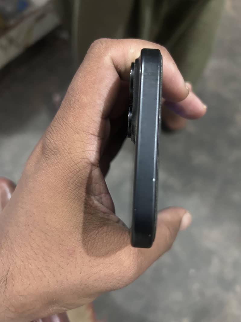Apple iPhone 15 plus 5