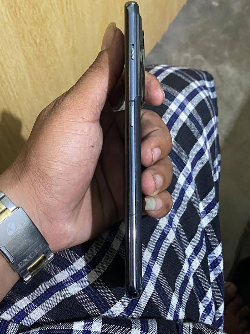 One Plus 11 4