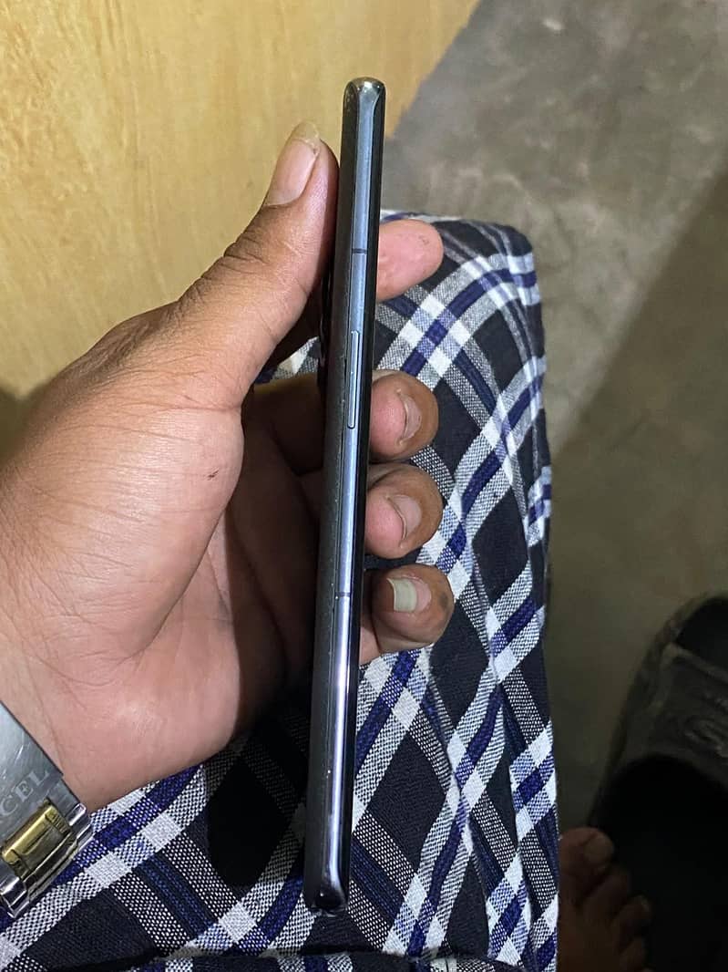 One Plus 11 6