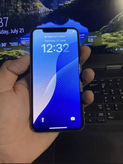Apple iPhone XS