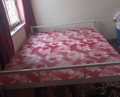 Heavy-Duty Iron Bed Set for Sale