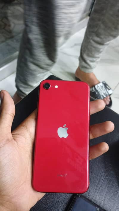 Apple iPhone SE2020