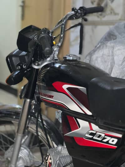 Honda cd70 2024-2025