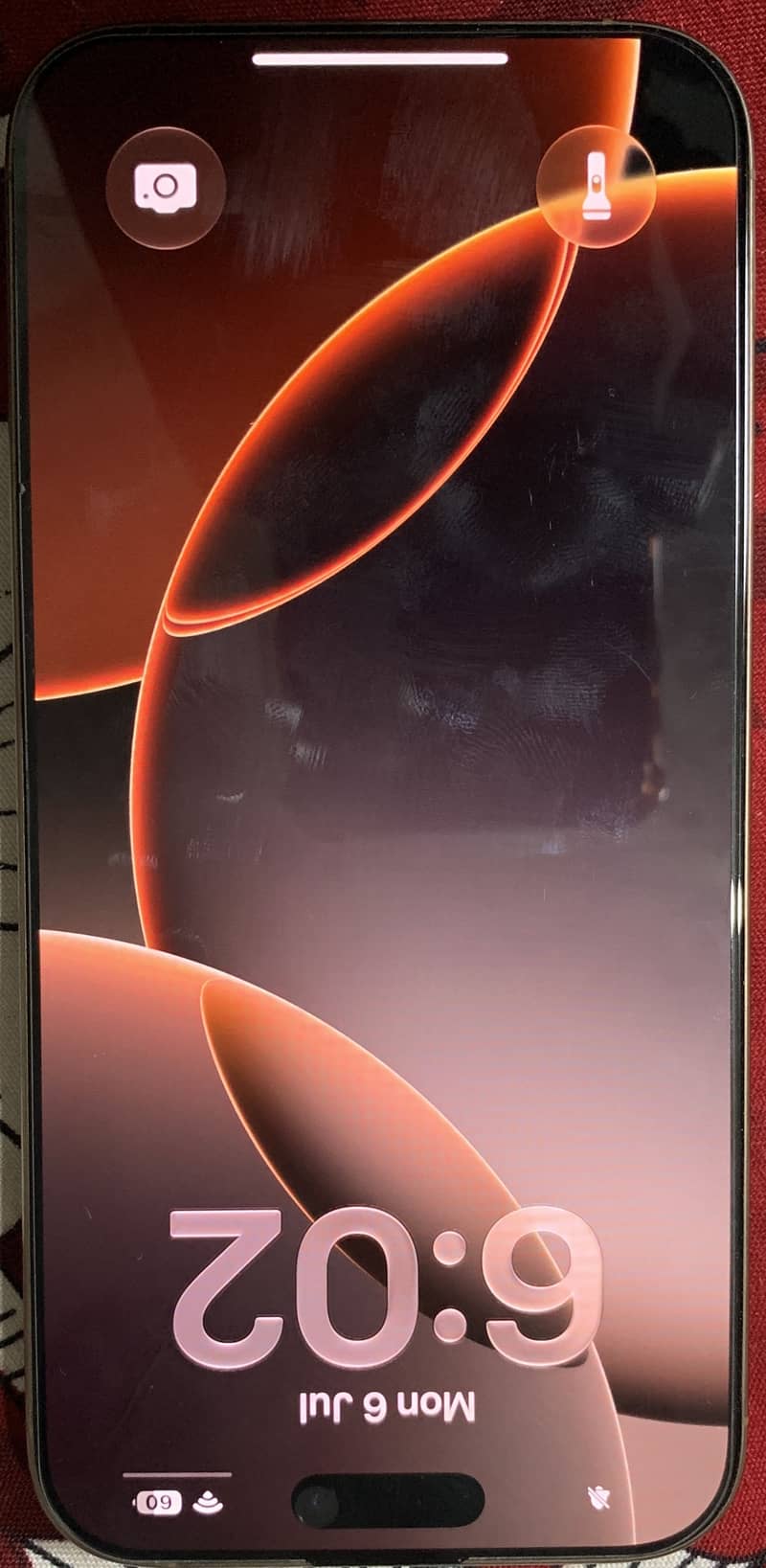 Apple iPhone 16 Pro Max 2