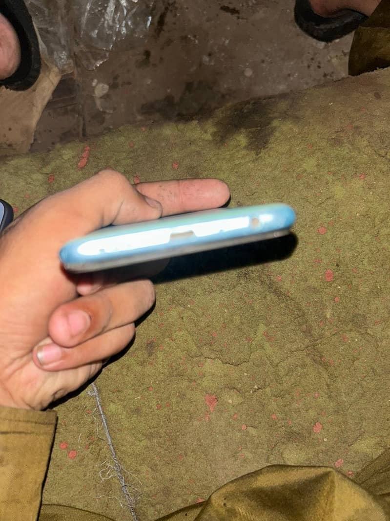 OPPO A76 3