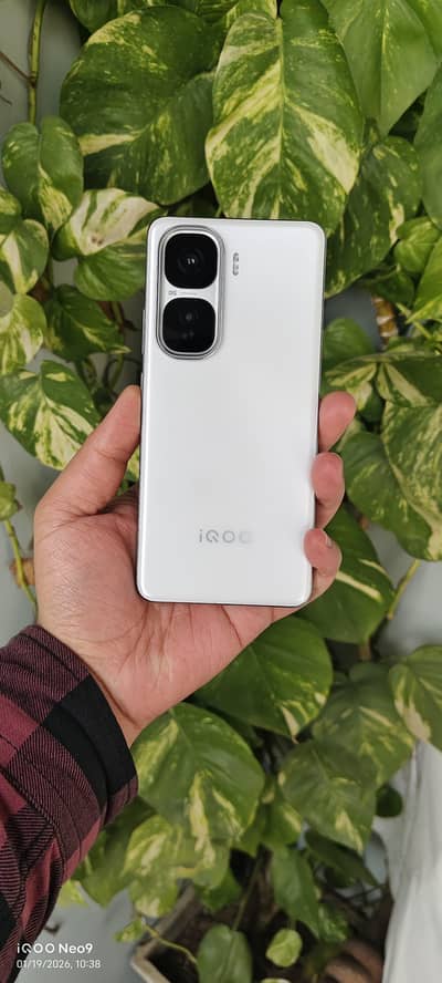 Vivo iQOO Neo10 Pro