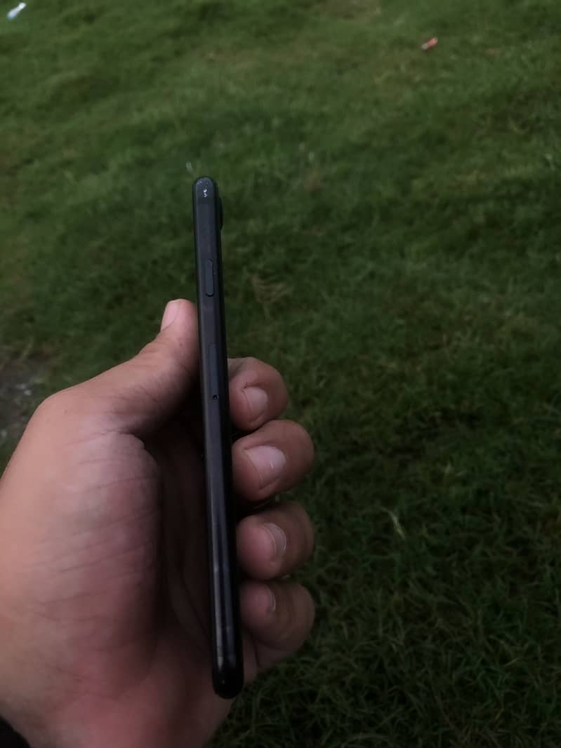 Apple iPhone SE 1