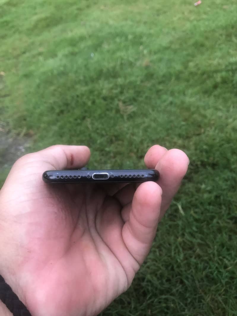 Apple iPhone SE 5