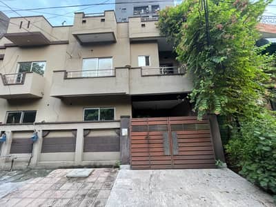 5 Marla VIP tile floor Phasing park house for rent in J3