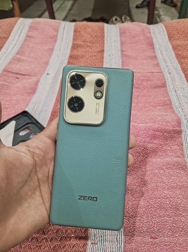 Infinix Zero 30 1