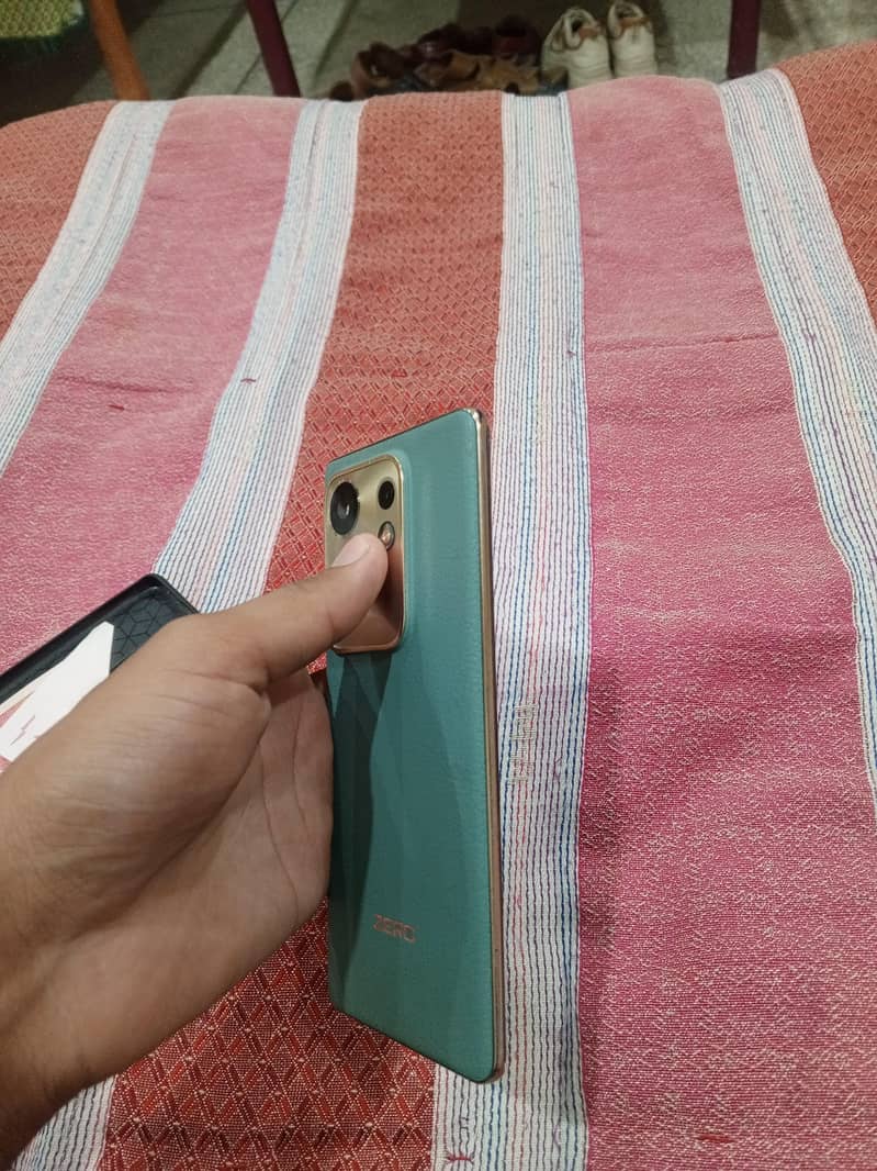 Infinix Zero 30 2