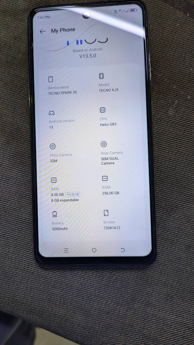 Tecno Spark 20 0