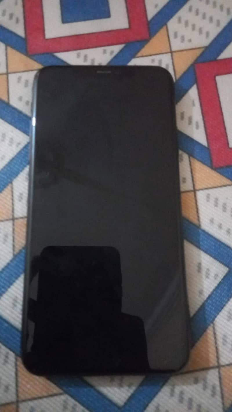 Apple iPhone 11 Pro Max 0