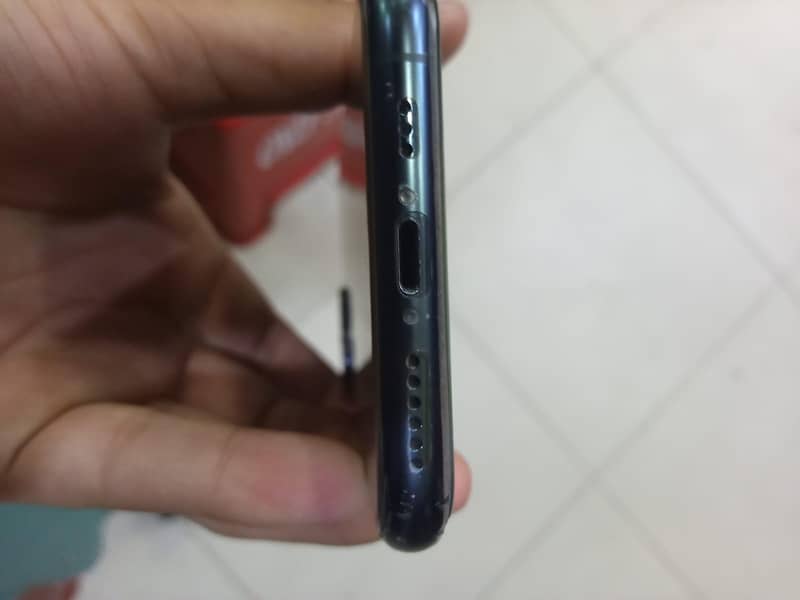 Apple iPhone 11 Pro 1