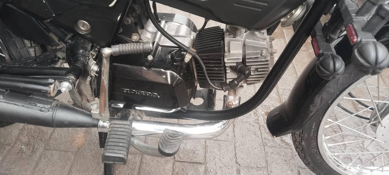 Honda CD Pridor 3