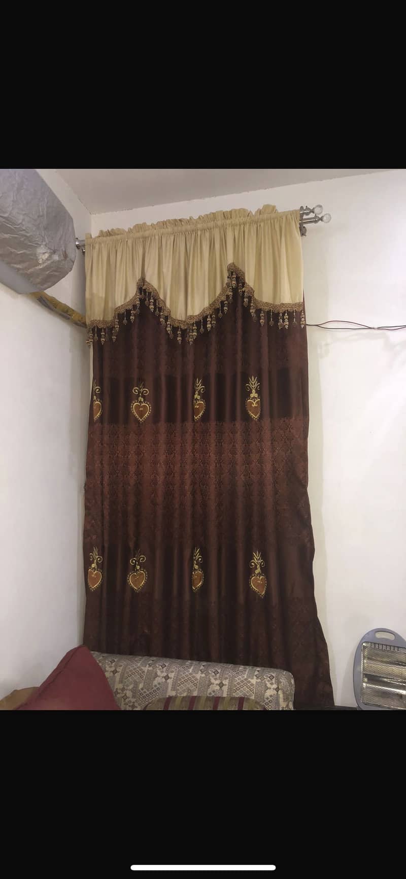 Curtains 0