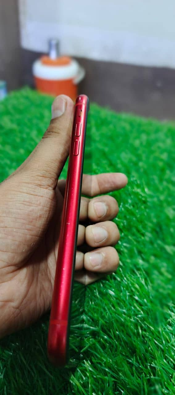 Apple iPhone 11 2