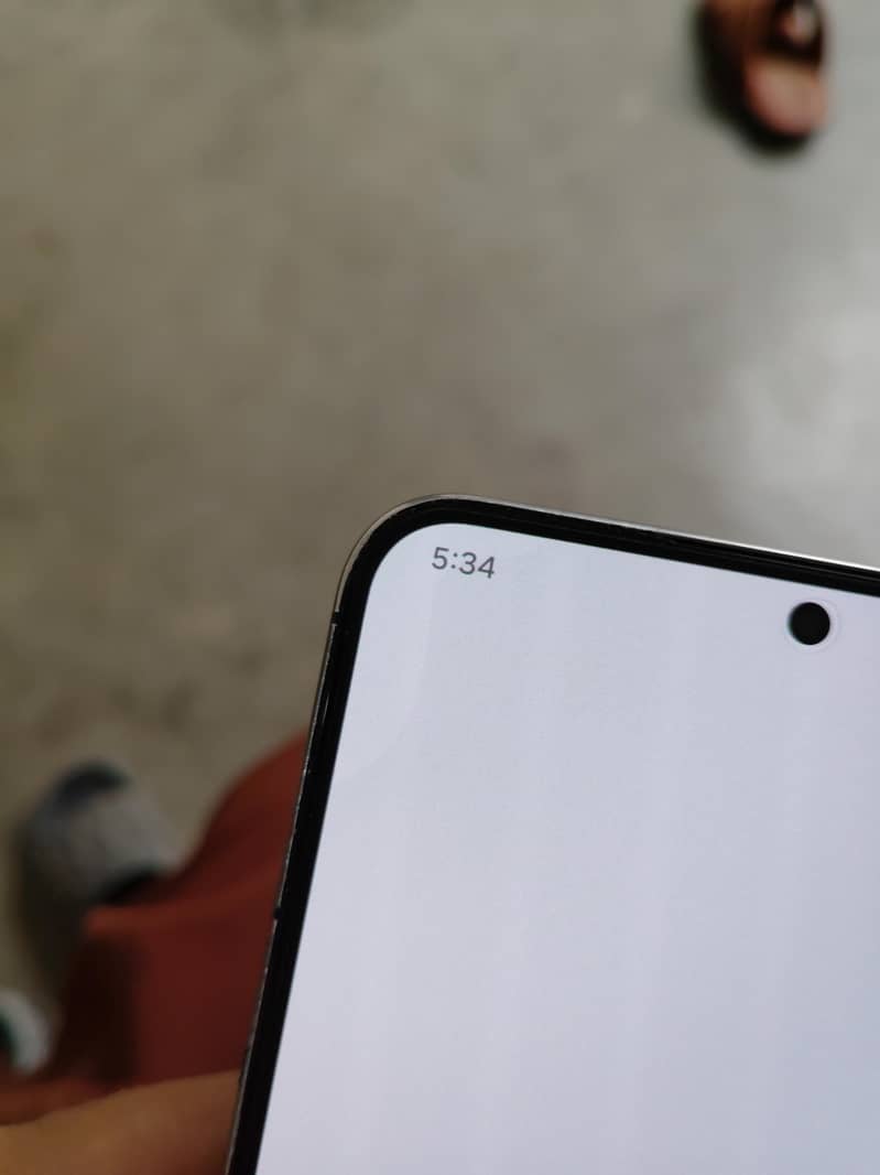 Samsung Mobile S22 Plus 3