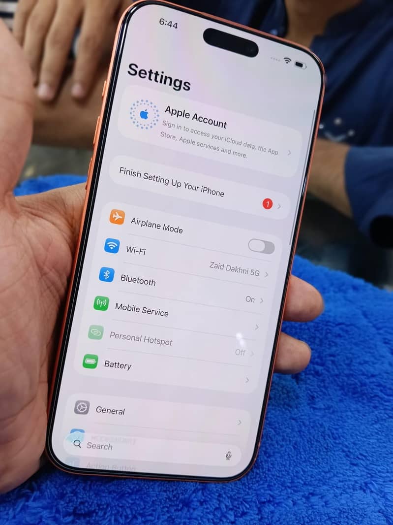 Apple iPhone 17 Pro Max 3