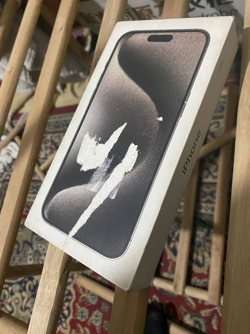 Apple iPhone 15 plus 5