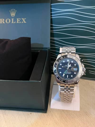 Roleex Style GMT Master – Black & Grey Bezel (Phantom Edition)