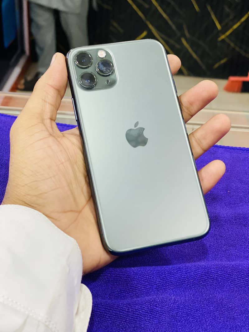 Apple iPhone 11 Pro 5