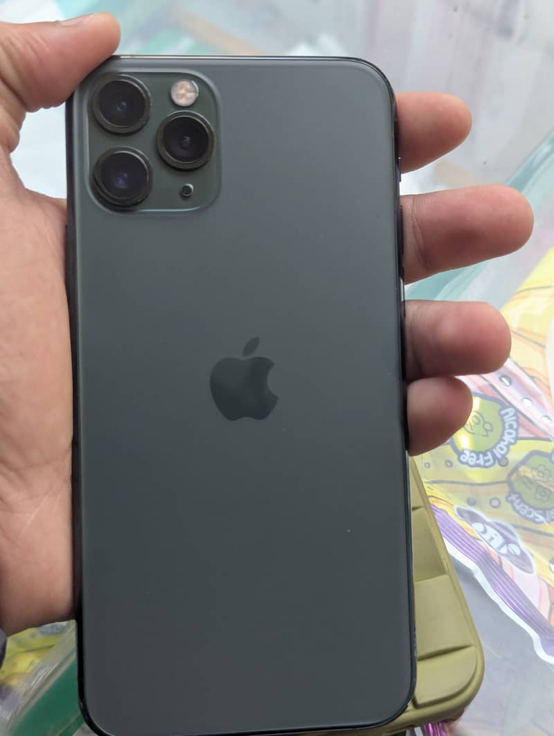 Apple iPhone 11 Pro 7