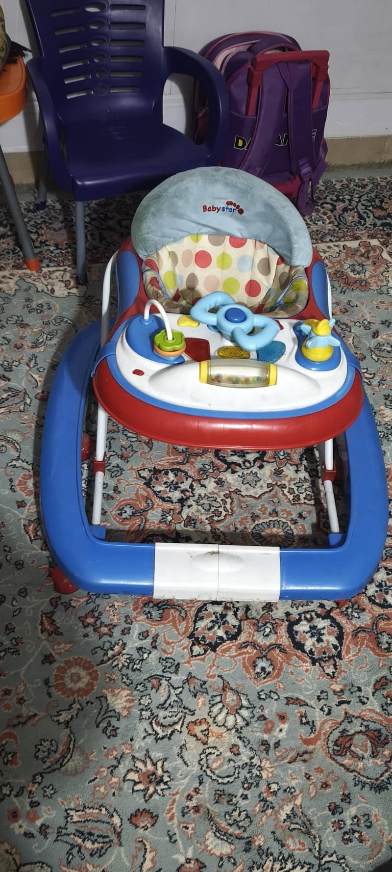 baby walker 2