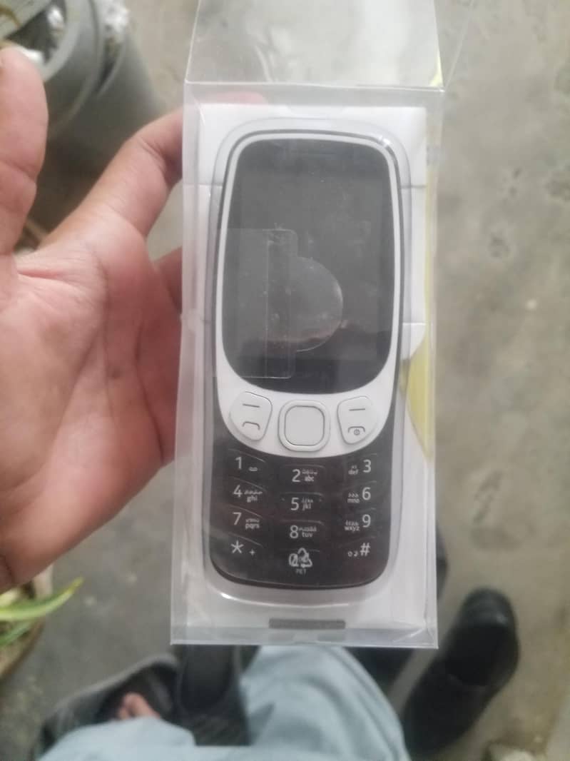 Nokia 3210 3