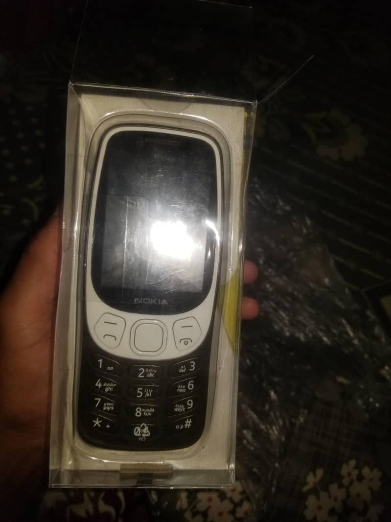 Nokia 3210 4