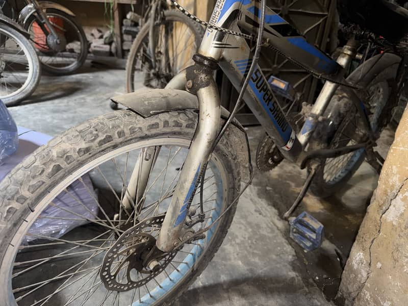 Cycle (gair) 4