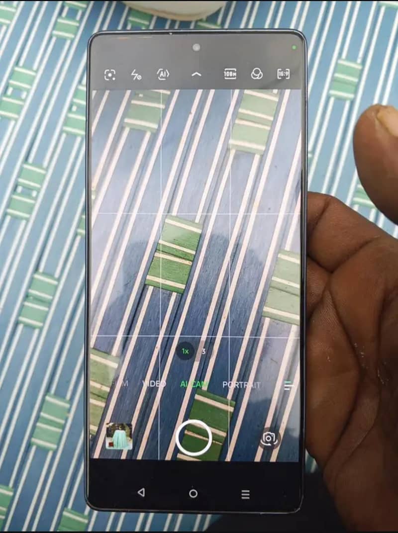 Infinix Note 40 5