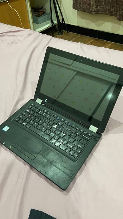 Haier Y11C laptop core m3 7th generation