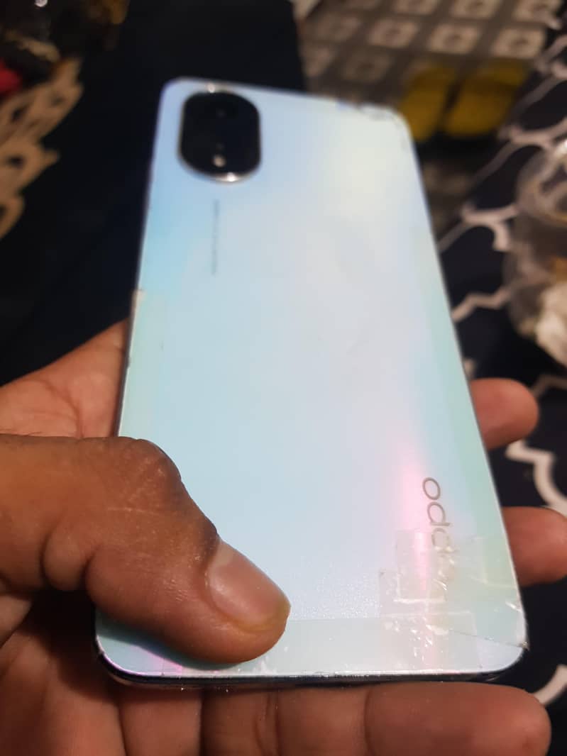 OPPO A18 1