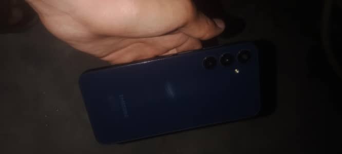35000 35k mobile ok h bilkul camera b boht acha ha