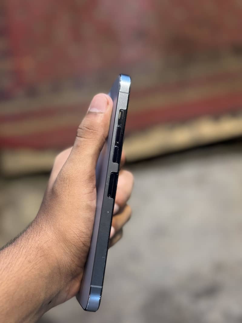 Apple iPhone 13 Pro Max 5