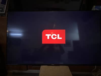 TCL 50” Smart QLED TV – 10/10 Condition with Official Warranty