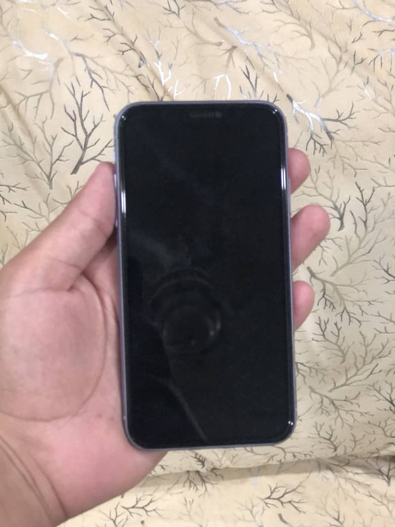 Apple iPhone 11 2