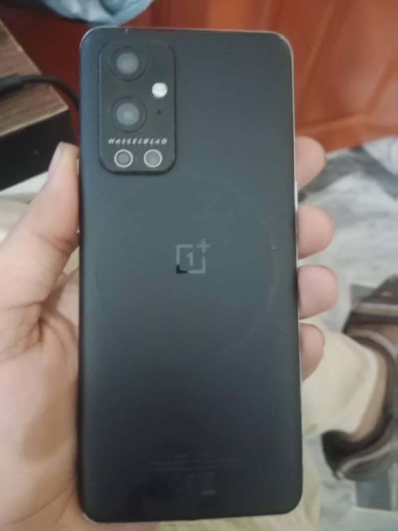 One Plus 9 Pro 1