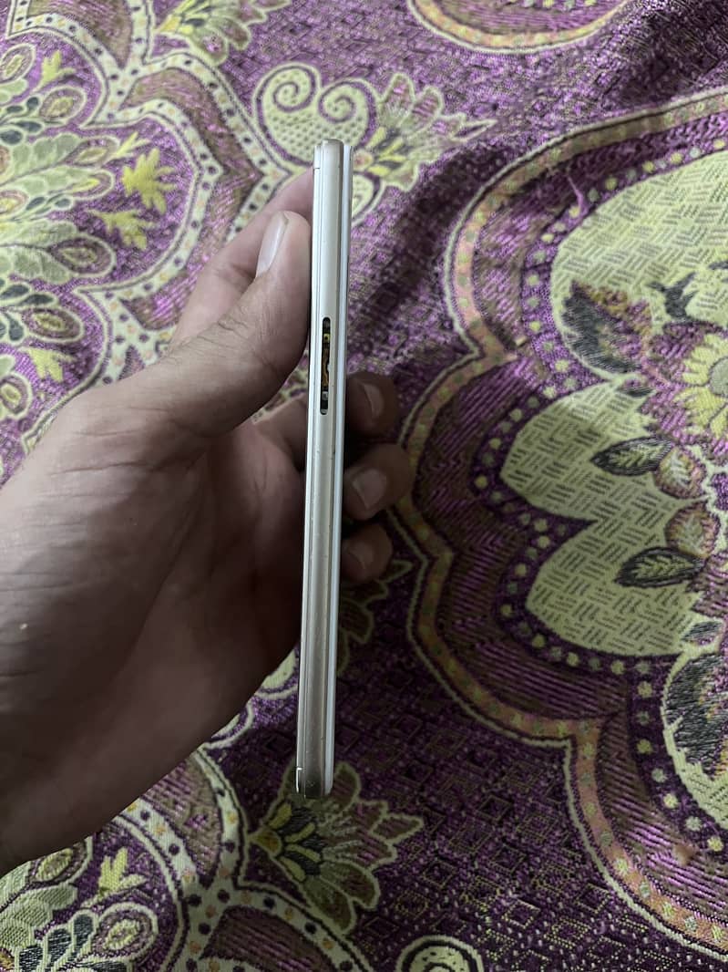 Oppo A37 2