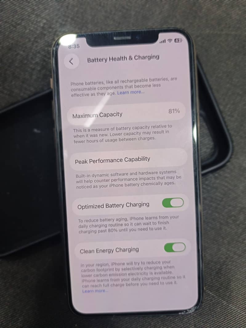Apple iPhone 11 Pro 6
