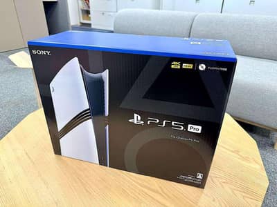 PS5 Pro 2tb With Disc Drive & 2 Controlars With Complete Box
