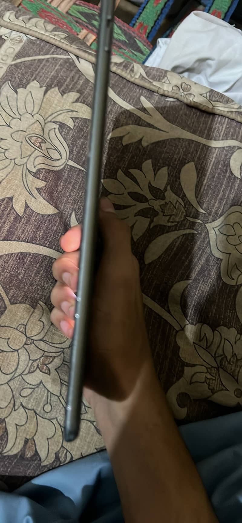 iPad mini 5 with box available 3