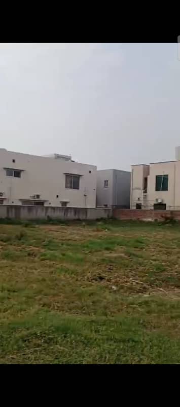 Corner 1 Kanal Plot No-859 Block S -On Top Location of Phase 8 DHA Lahore For Urgent Sale